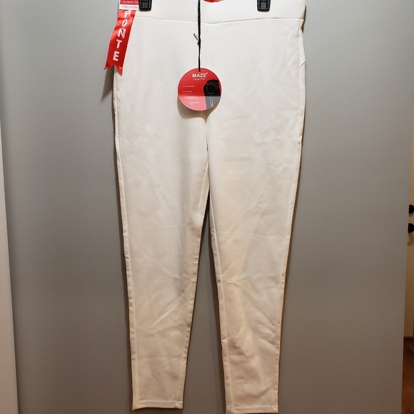 Nwt Maze Collection Levanta Cola Ponte 